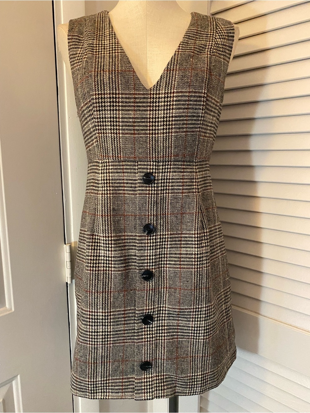 New “Cupshe” Plaid V-Neck Button-Front Mini Dress- Size Medium